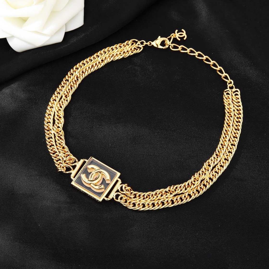 CCN523 CC Logo Choker necklace - ccjewelryacc