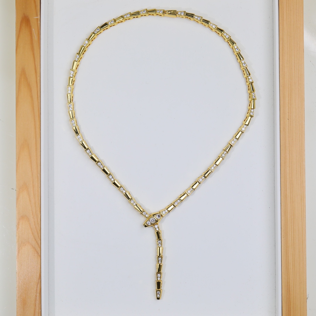 BGN034 Serpenti viper necklace with half diamond - ccjewelryacc