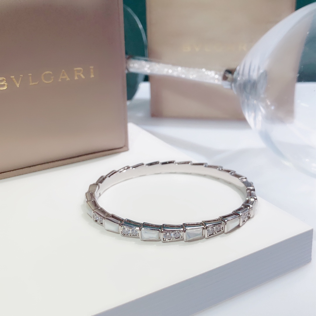 BGS007 Serpenti viper bracelet Half diamond and mother of pearl - ccjewelryacc