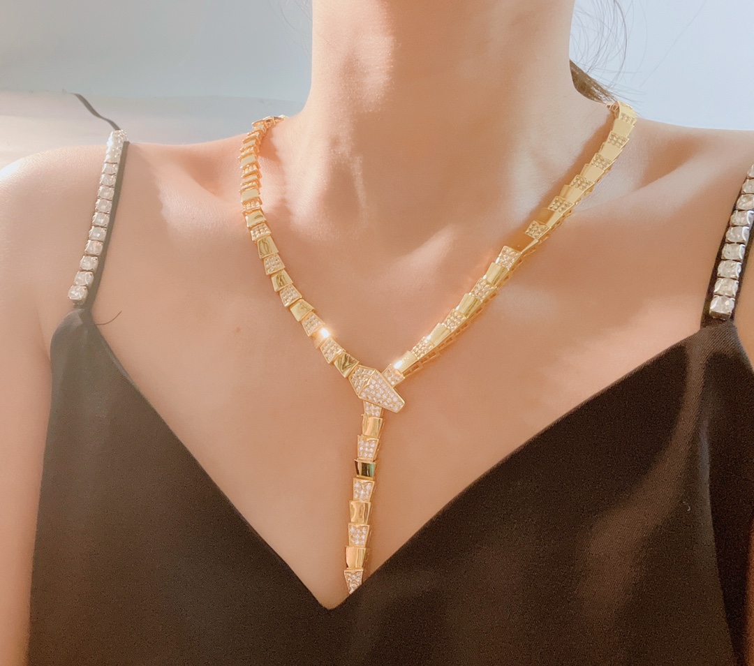 BGN036  Half diamond Serpenti viper necklace - ccjewelryacc