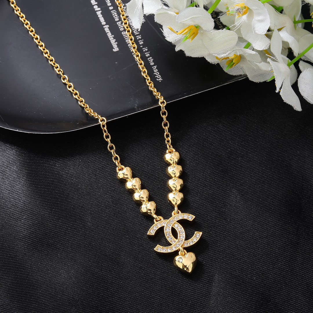 CCN058 Heart CC logo Necklace - ccjewelryacc