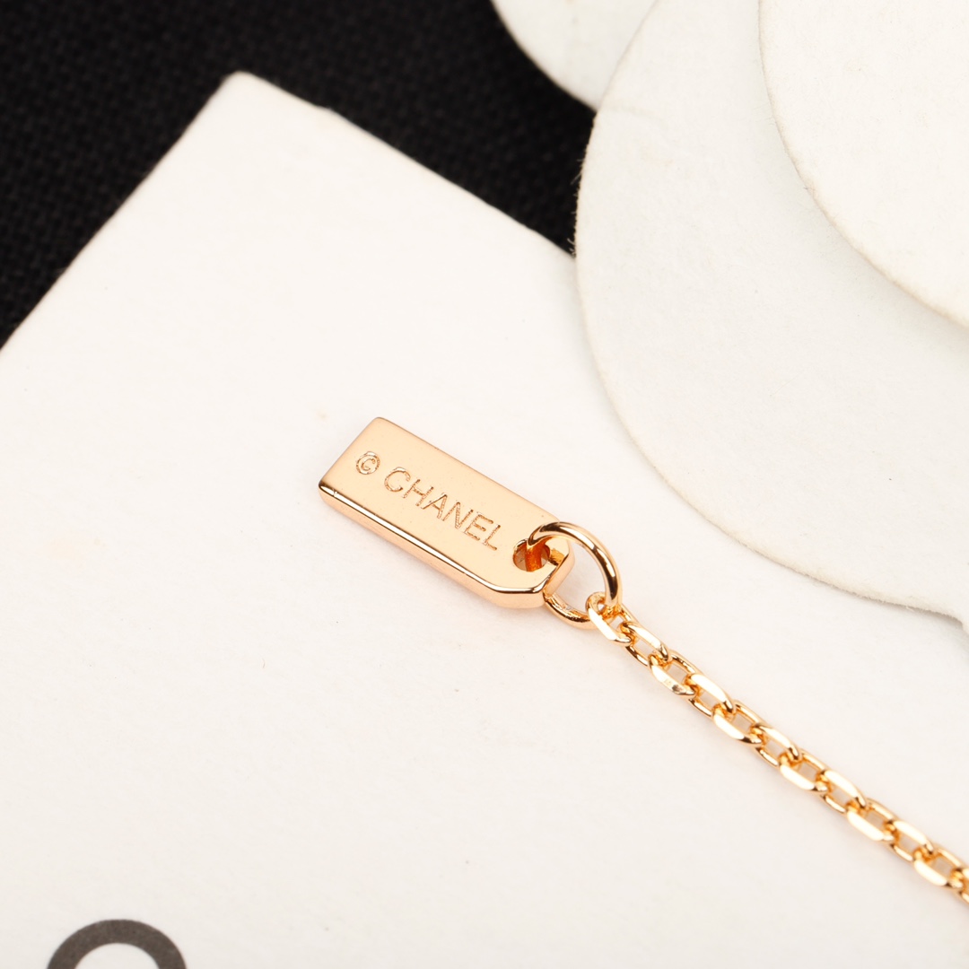 CCNS005 S925 Sterling silver diamond Eternal No 5 NECKLACE - ccjewelryacc