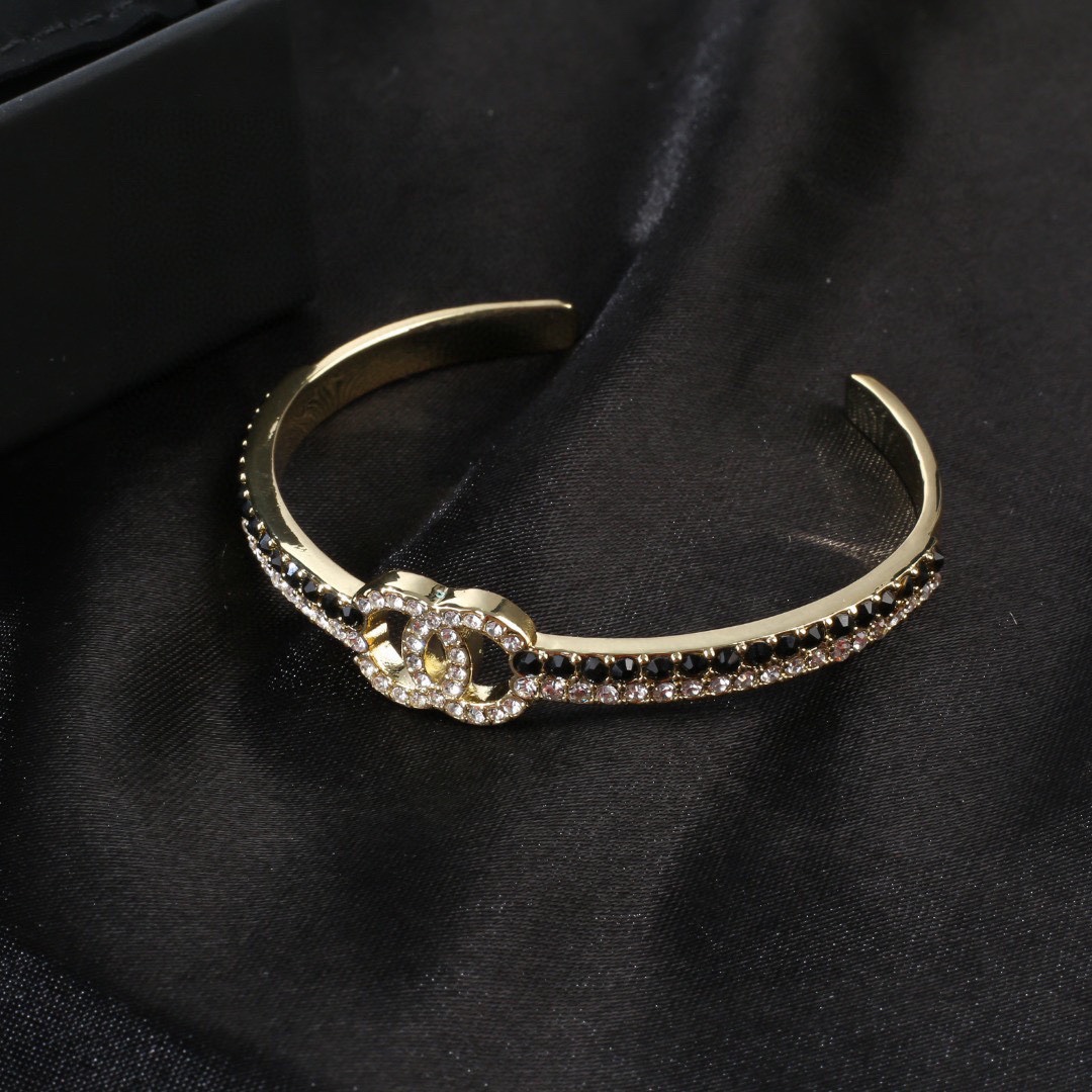 CCS153 Black and white Rhinestone cc bangle bracelet - ccjewelryacc