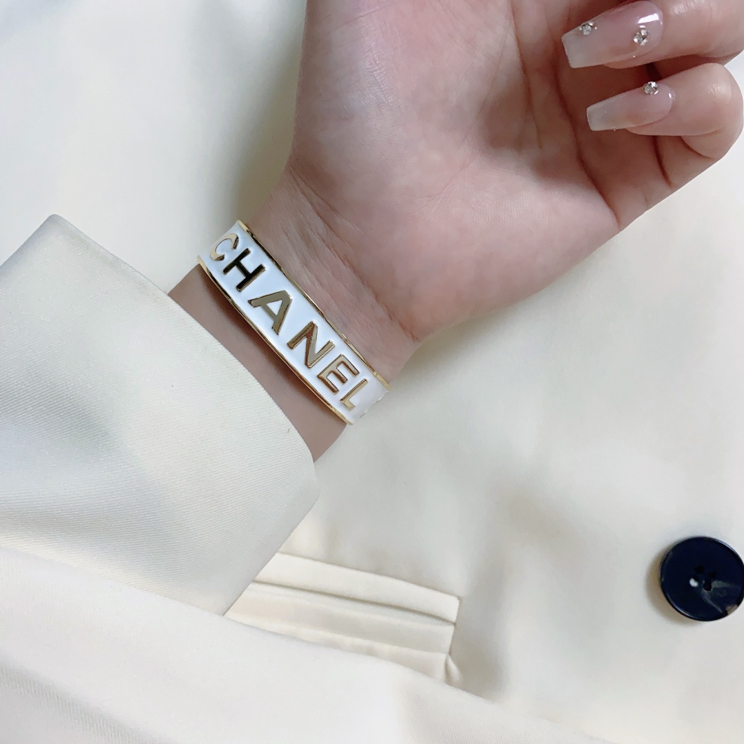 CCS025 CC enamel bangle Bracelet - ccjewelryacc