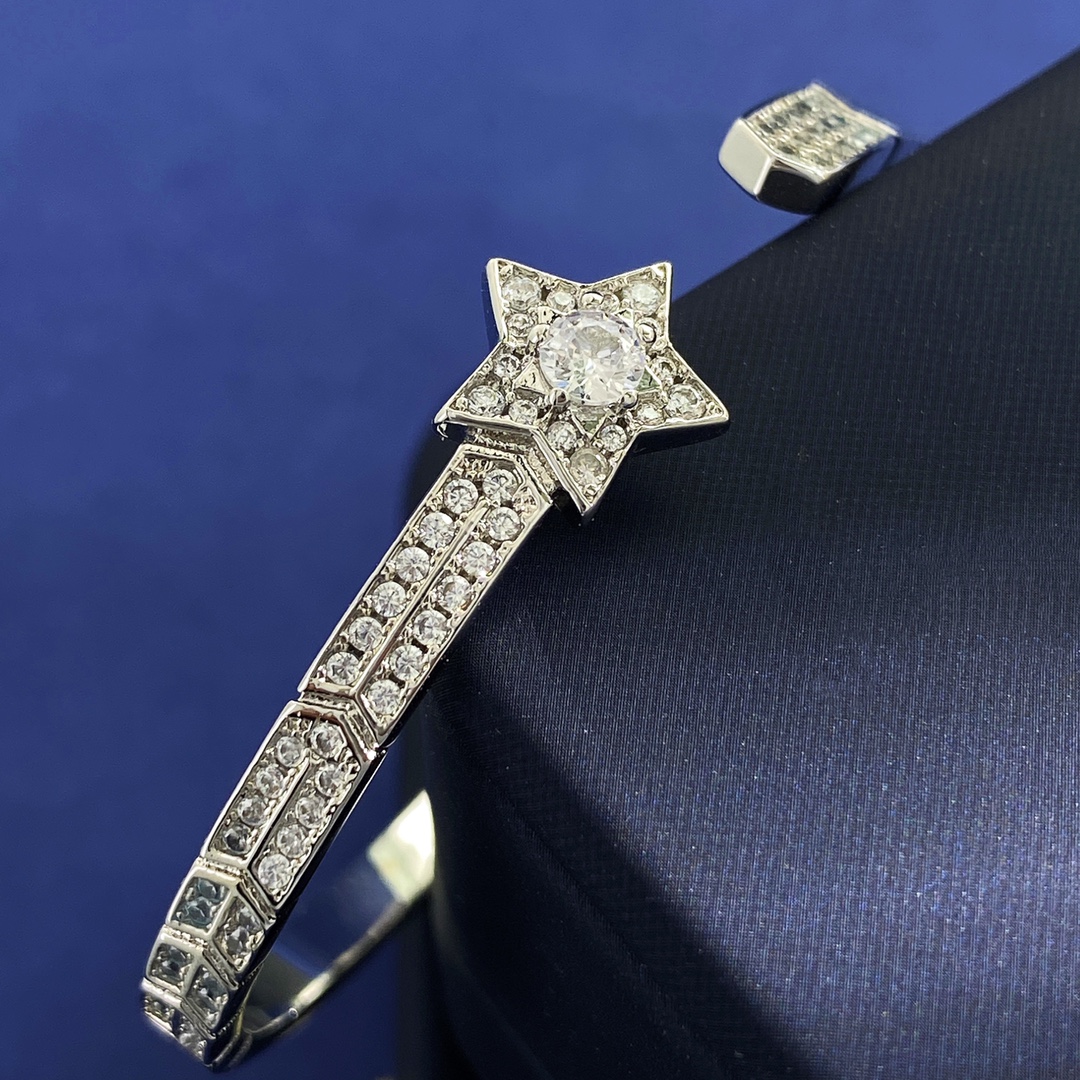 CCS157 Full crystal diamond Comete Bangle Bracelet Cuff - ccjewelryacc