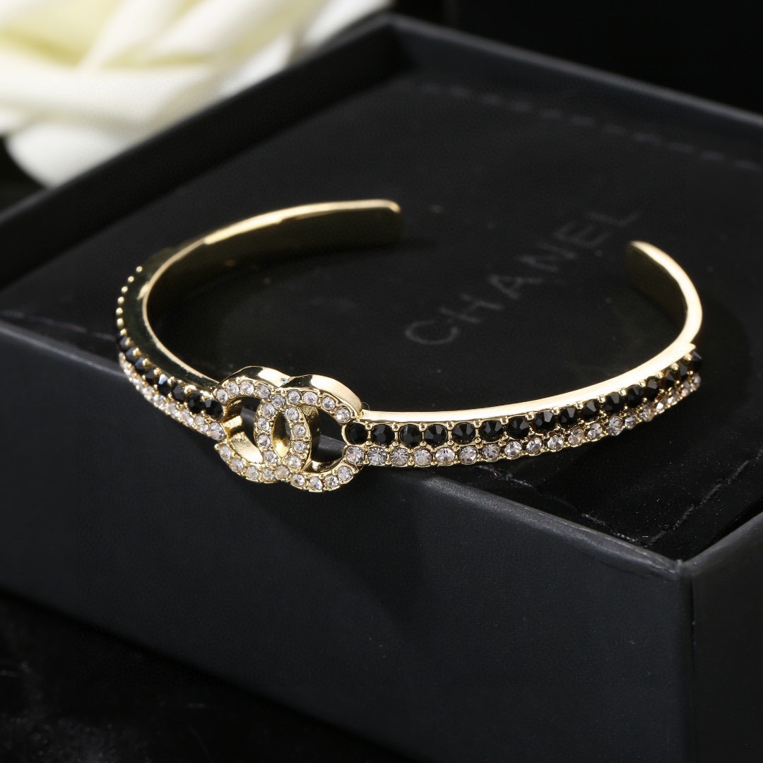 CCS153 Black and white Rhinestone cc bangle bracelet - ccjewelryacc