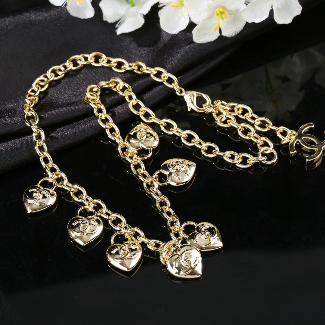 CCN525 Metal cc logo heart charm necklace Choker bracelet - ccjewelryacc