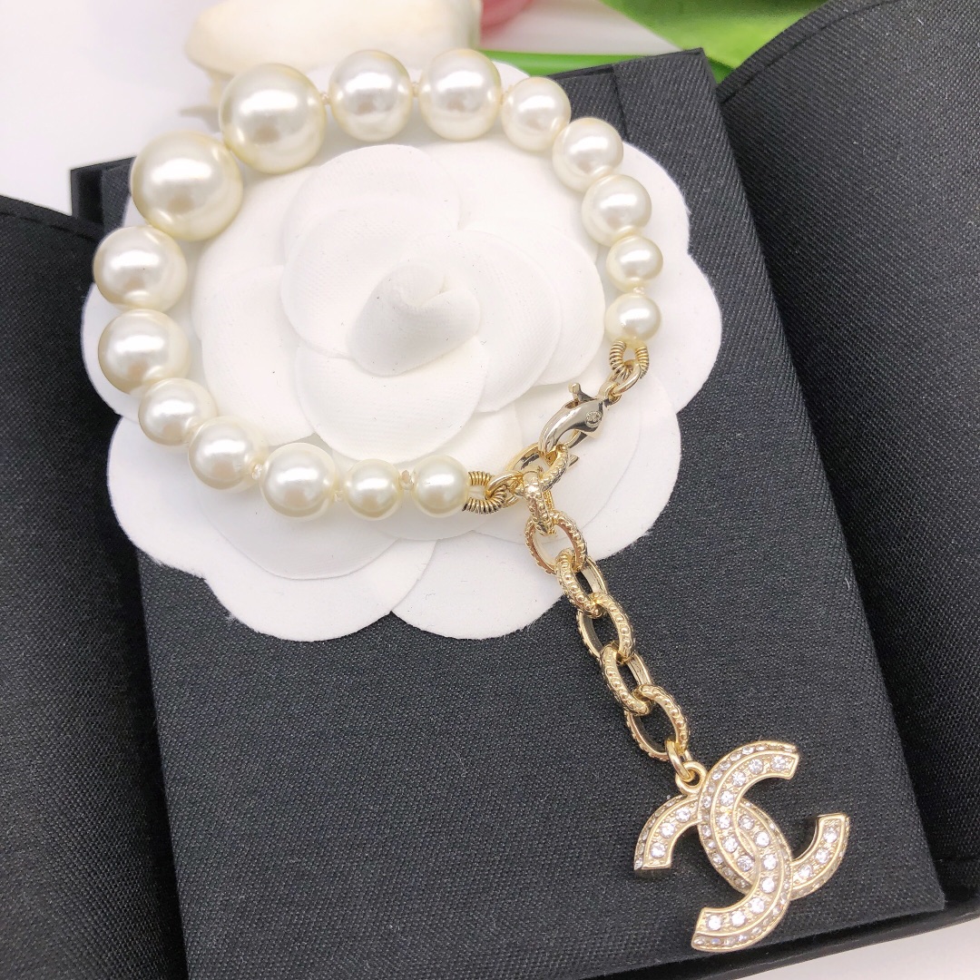 CCS161 Pearl charm CC LOGO bracelet - ccjewelryacc