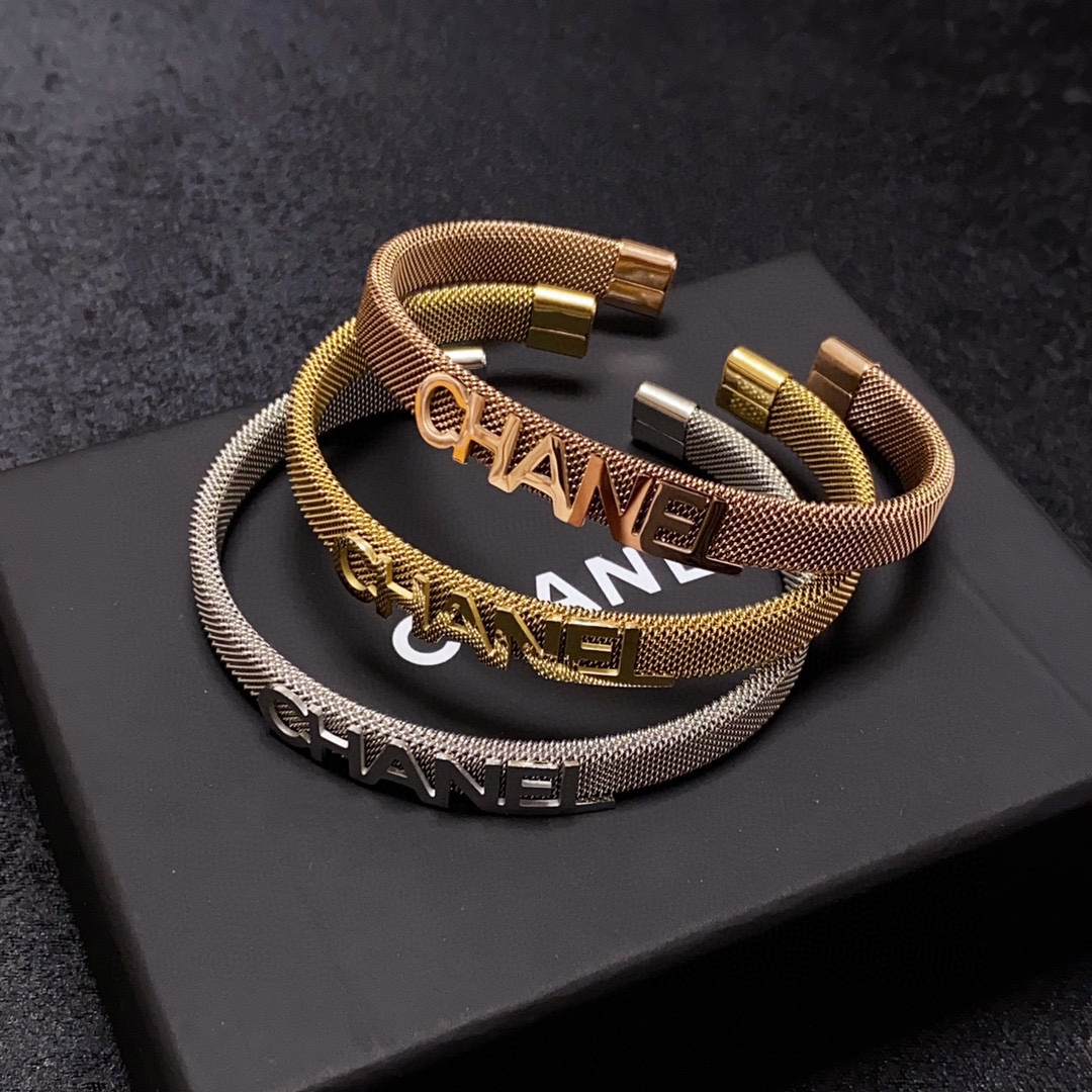 CCS177 Metal cc logo bangle bracelet - ccjewelryacc