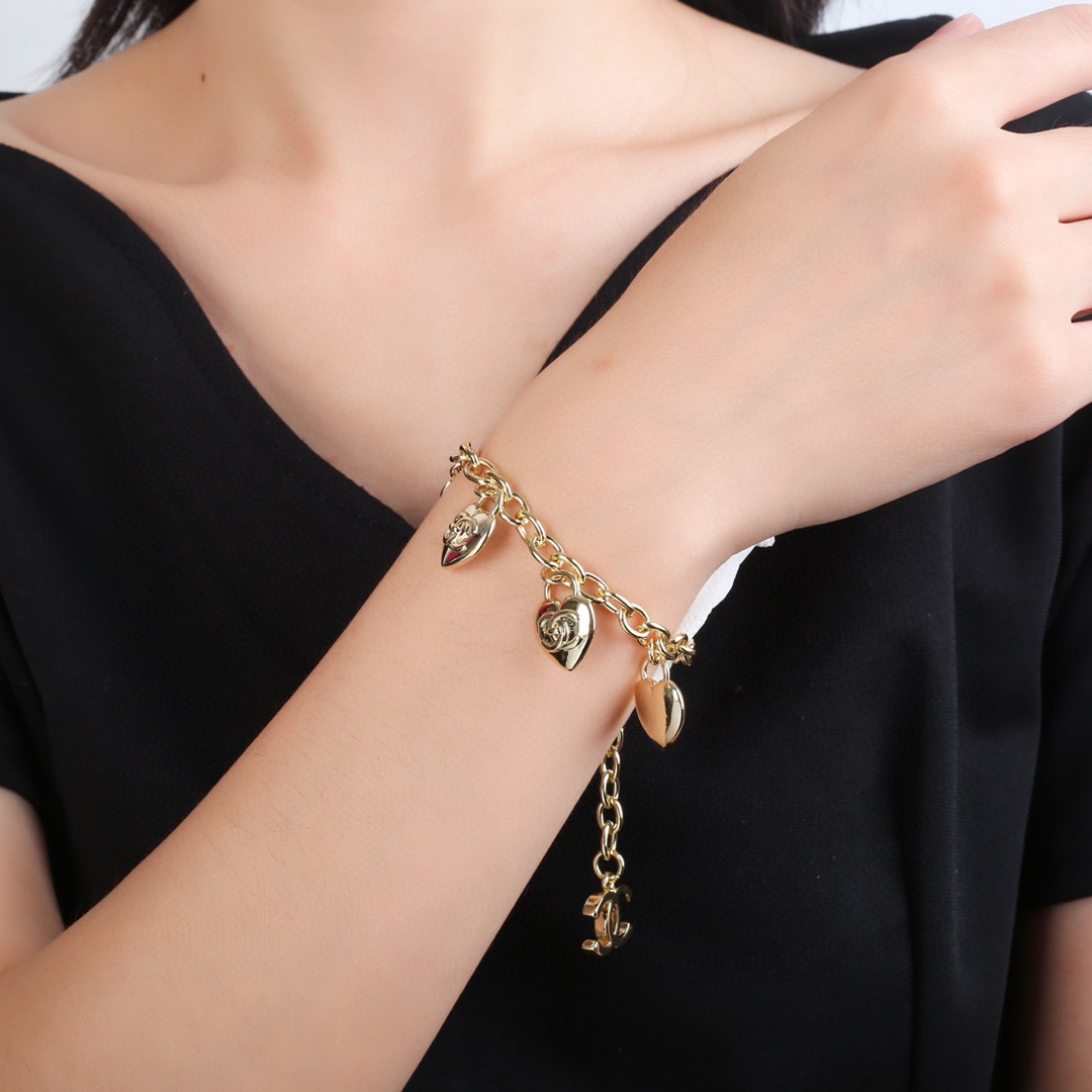 CCN525 Metal cc logo heart charm necklace Choker bracelet - ccjewelryacc