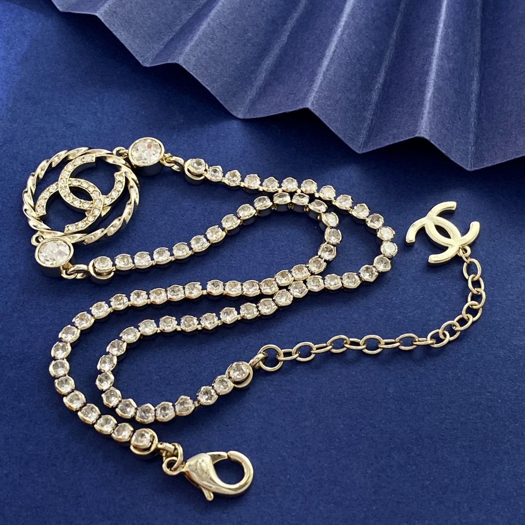 CCN389 Full diamond chain round twist CC Pendant Necklace - ccjewelryacc