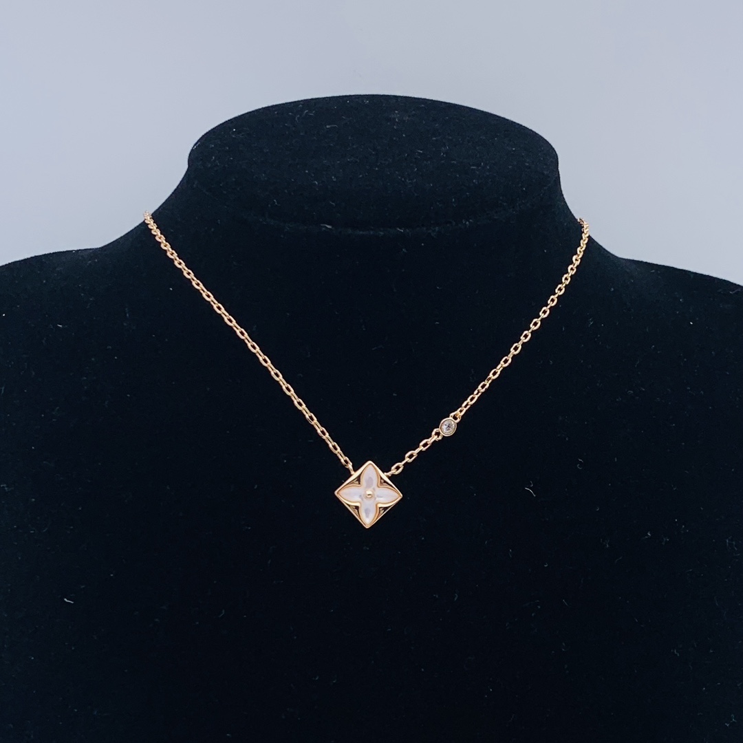 LVN037 VL Blossom NECKLACE - ccjewelryacc