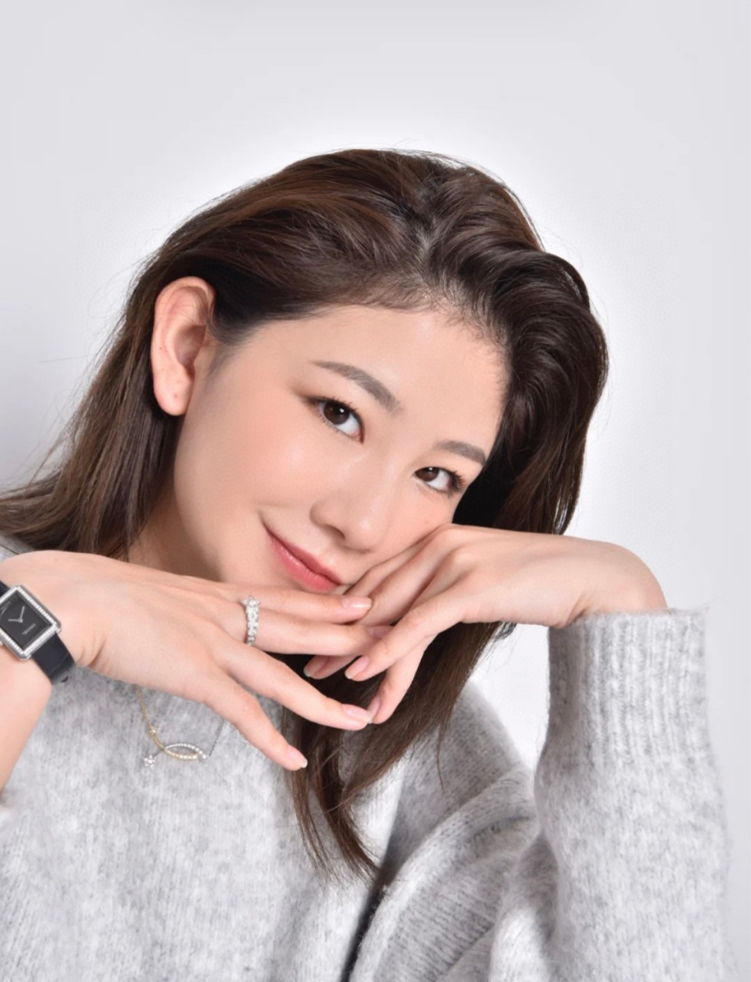 CCNV185 V-Gold CC Étoile Filante necklace - ccjewelryacc