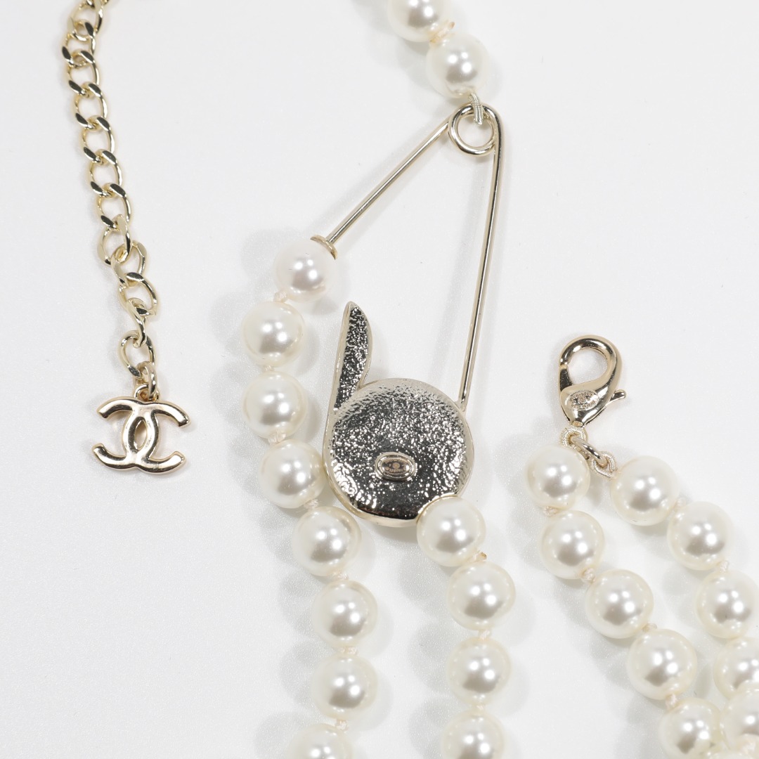 CCN535 Double Pearl chain with CC Logo safety pin necklace - ccjewelryacc