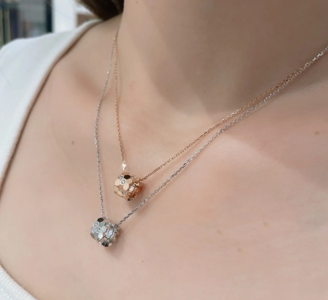 CMNS001 S925 Sterling silver diamond Bee My Love Petit Modele pendant necklace - ccjewelryacc