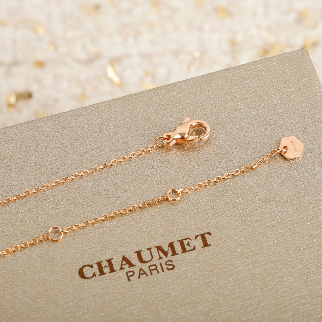 CMNV001 V-Gold diamond Bee My Love Pendant necklace - ccjewelryacc