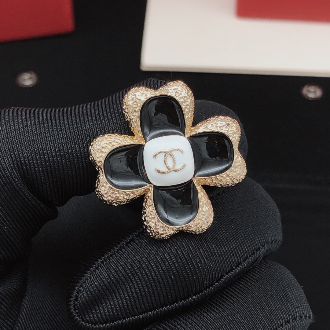 CCE213 CC Logo four leaf clover camellia flower earrings - ccjewelryacc