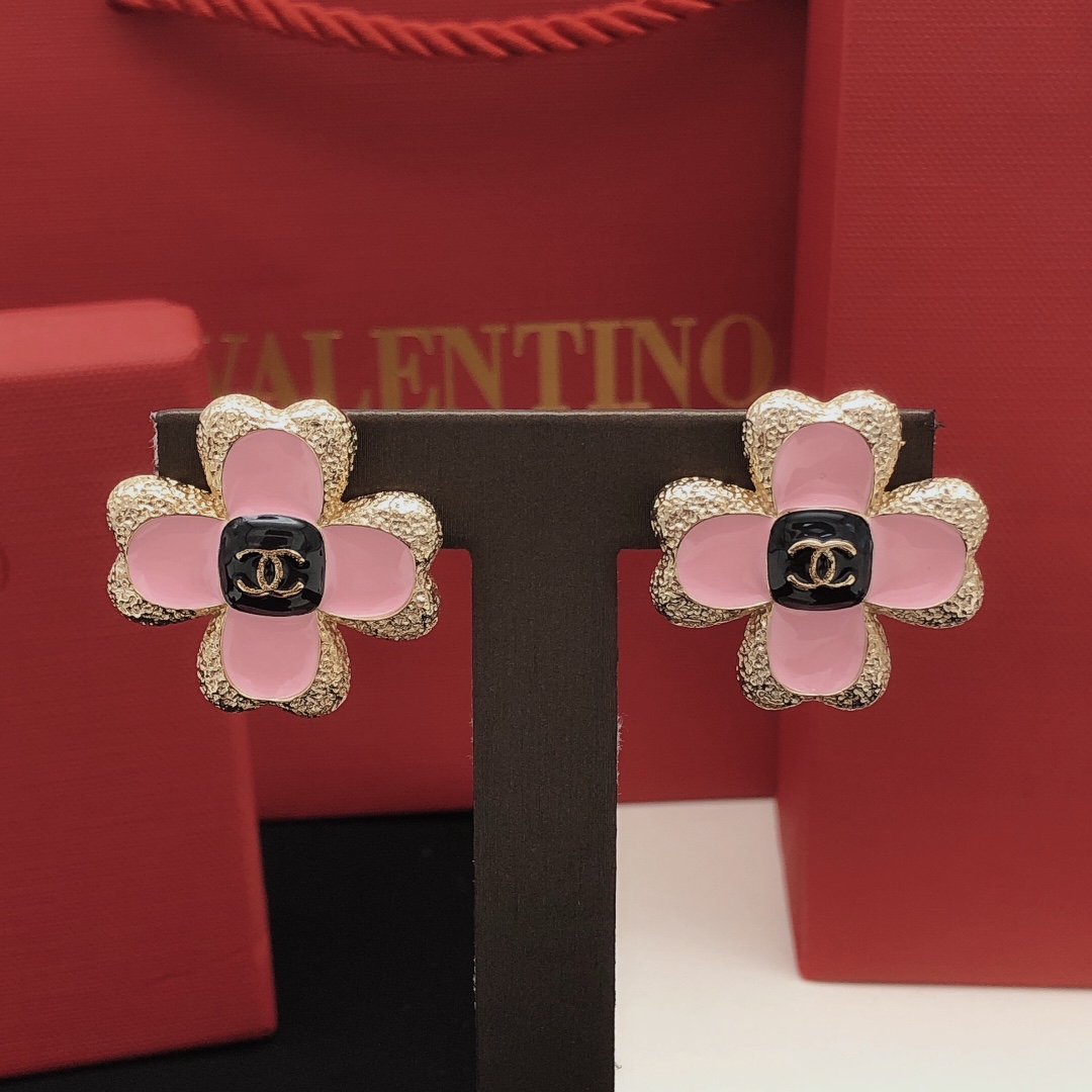 CCE213 CC Logo four leaf clover camellia flower earrings - ccjewelryacc