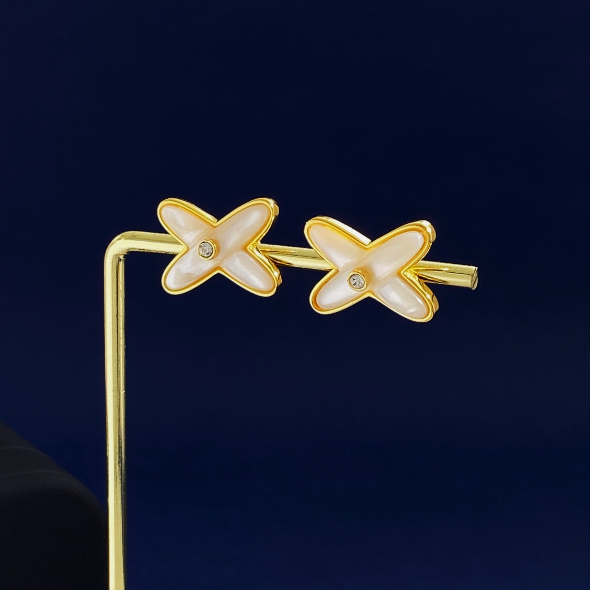 CME003 jeux de liens stud earrings - ccjewelryacc