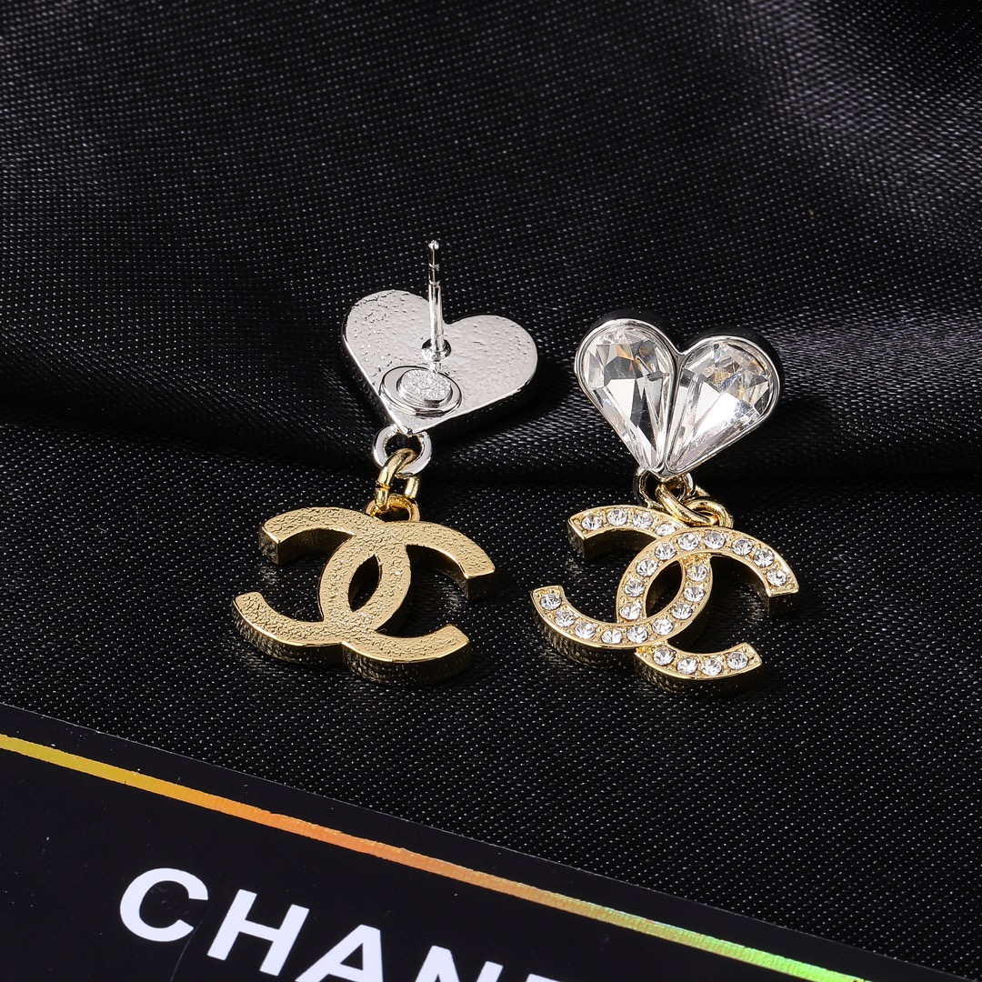 CCE032 Heart CC logo earring - ccjewelryacc