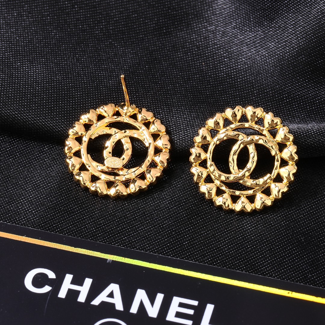 CCE141 Chanel metal gold Heart CC earring - ccjewelryacc