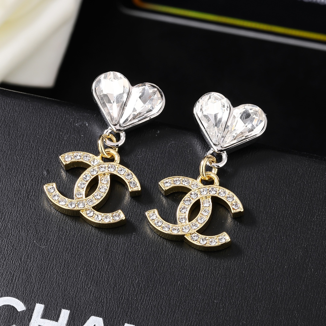 CCE032 Heart CC logo earring - ccjewelryacc