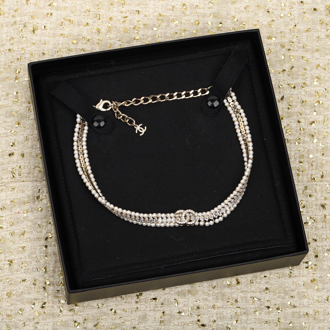 CCN239 Pearl CC Logo Choker Necklace - ccjewelryacc