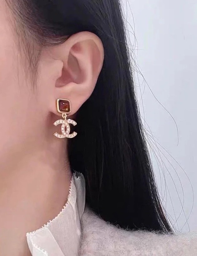 CCE794 Vintage crystal CC Logo earrings - ccjewelryacc