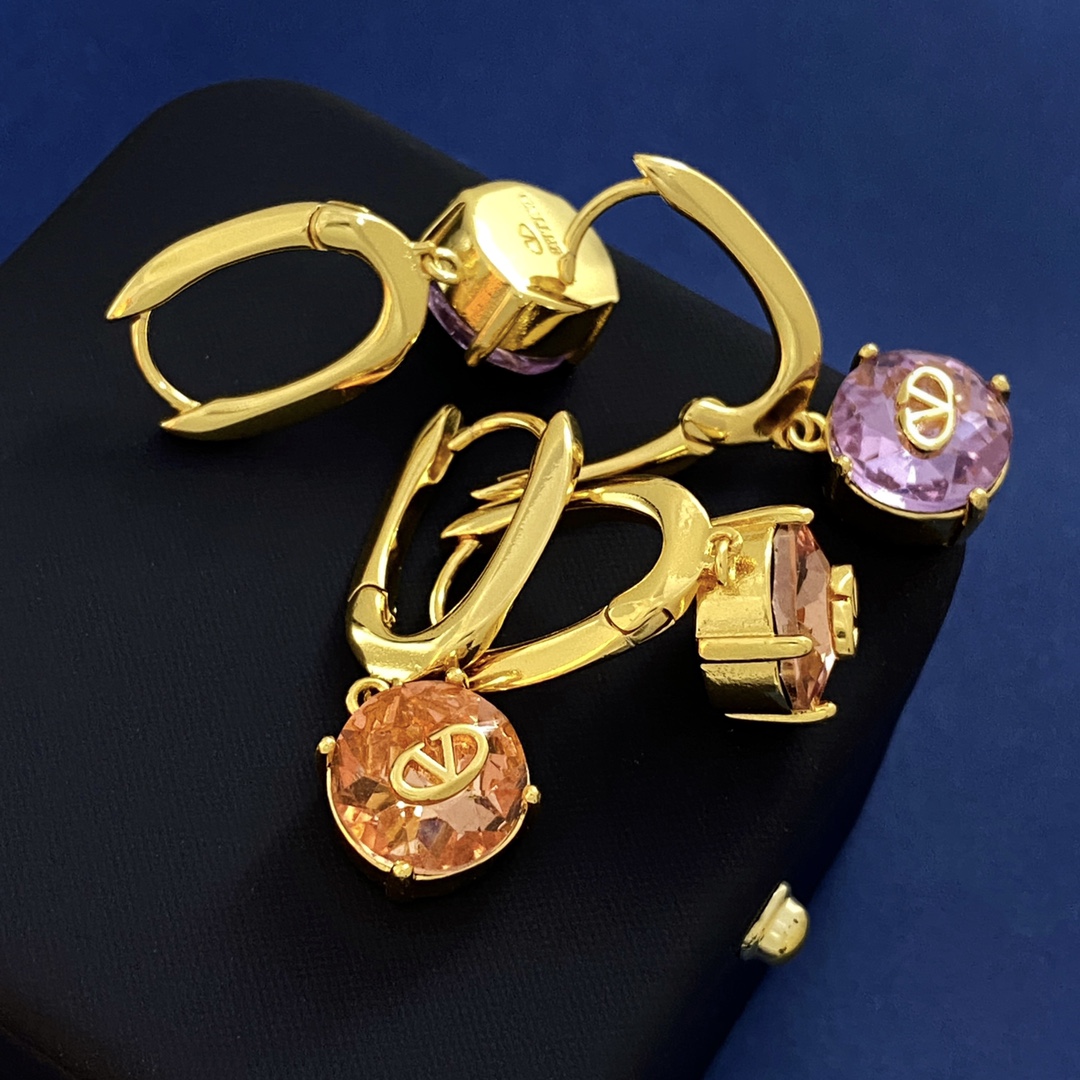 VTE082 Valentino v logo crystal earrings - ccjewelryacc