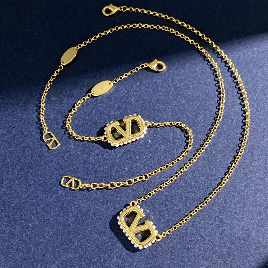 VTS004 Designer necklace Full crystal pearl VLOGO bracelet chain - ccjewelryacc