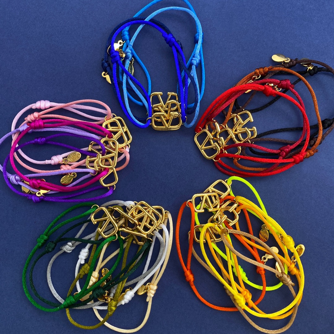 VTS028 Vlogo signature Lucky rope bracelet - ccjewelryacc