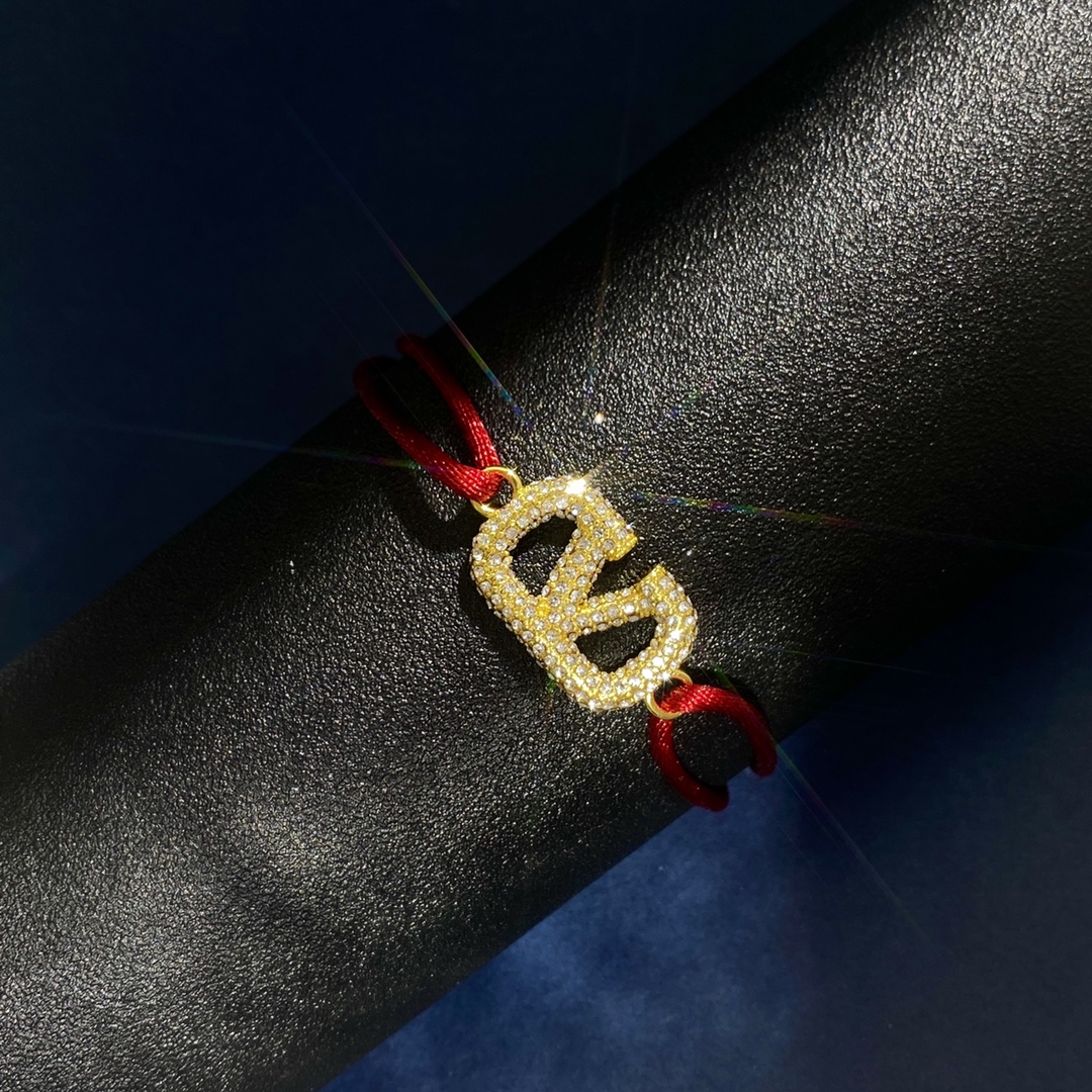 VTS030 Valentino Garavani VLogo Signature bracelet - ccjewelryacc