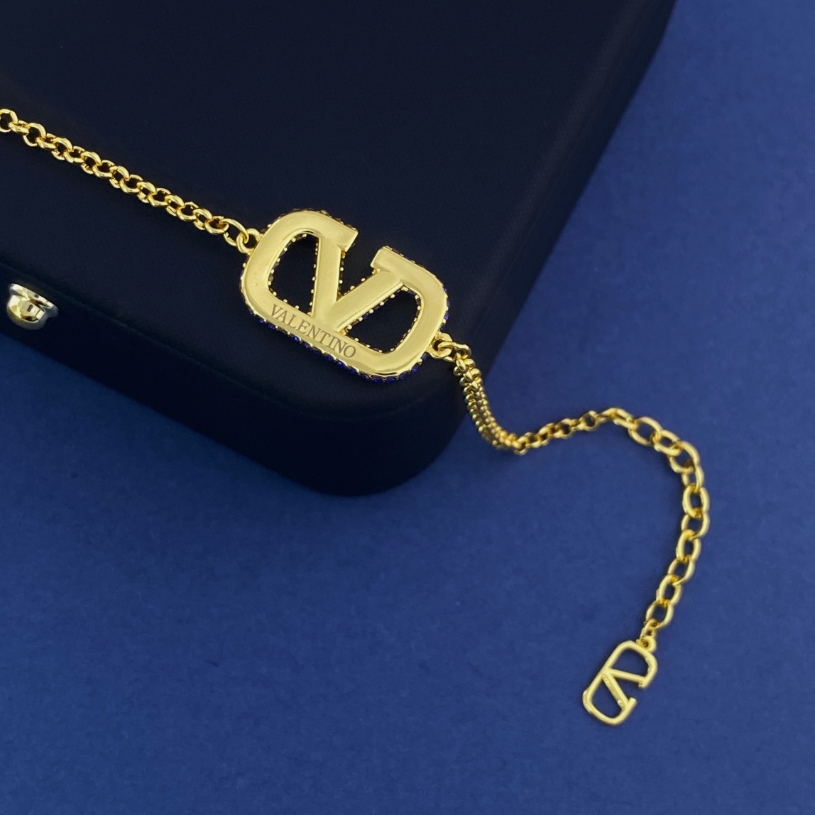 VTS024 Valentino Garavani VLogo Signature blue crystal bracelet - ccjewelryacc