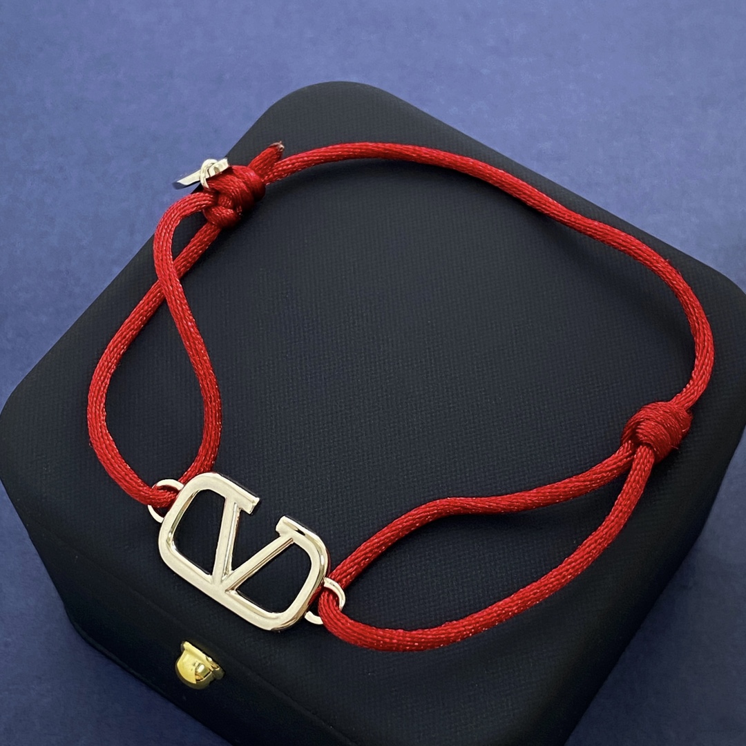 VTS028 Valentino Garavani VLogo Signature bracelet - ccjewelryacc
