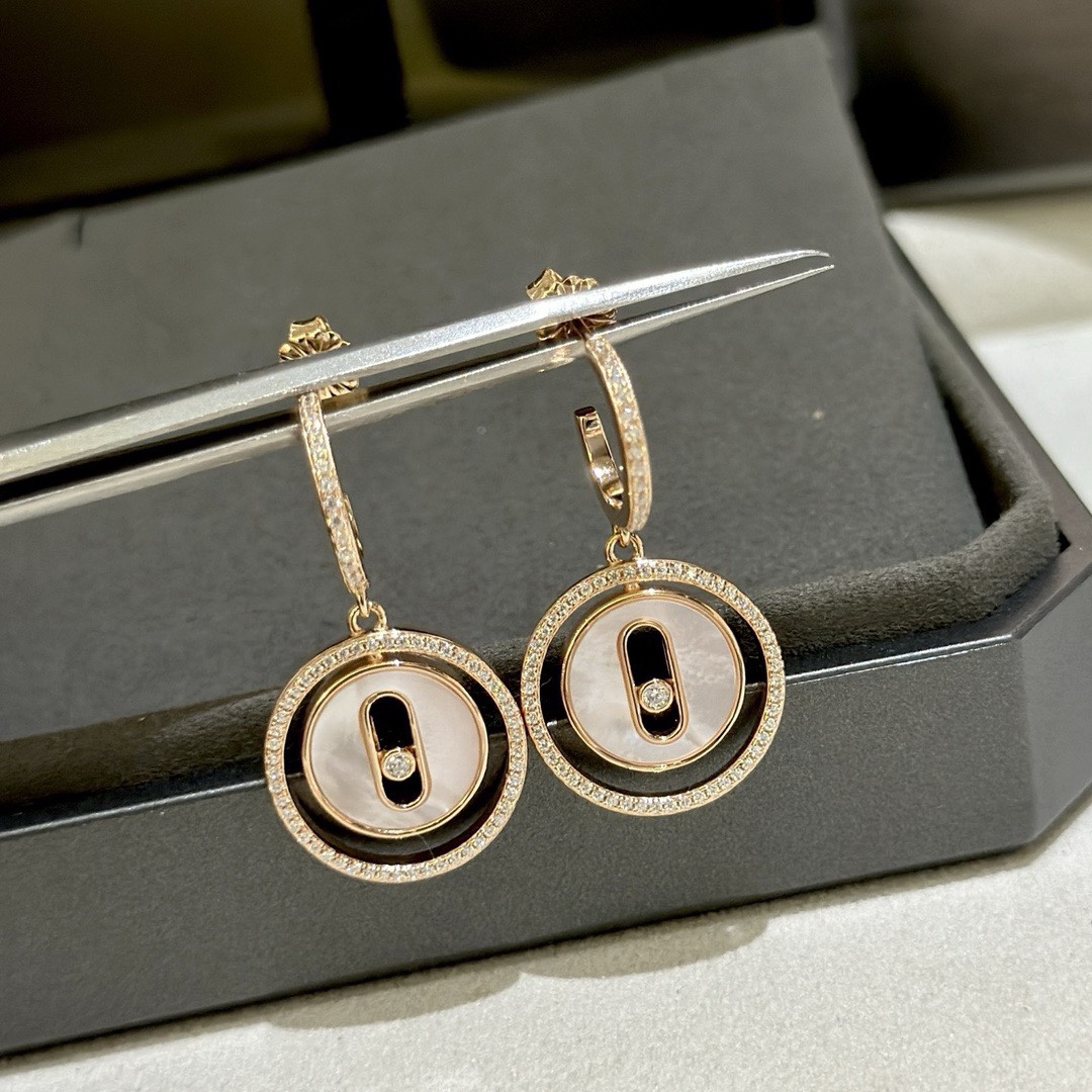 MSEV011 Lucky Move PM Nacre Blanche Earrings - ccjewelryacc