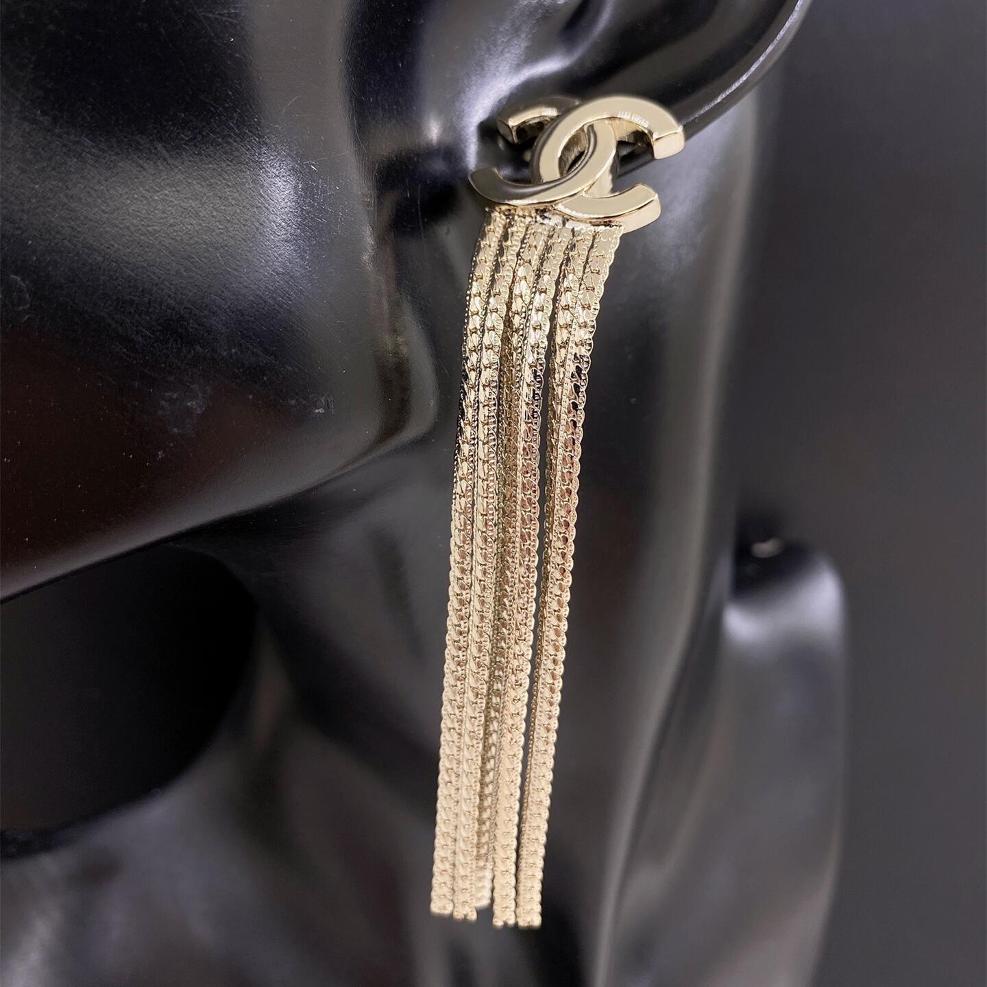 CCE874 cc logo tassels Pendant Earrings - ccjewelryacc