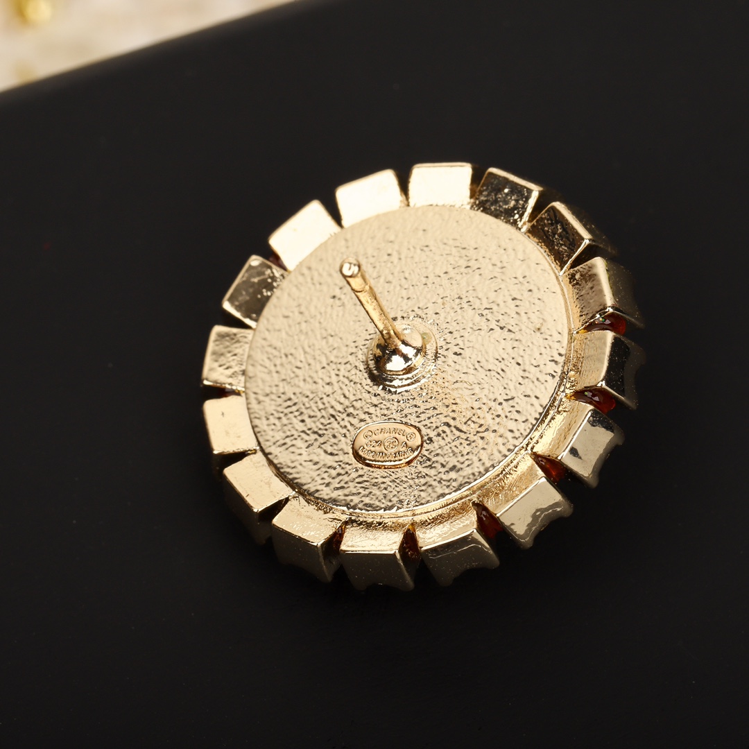 CCE876 24A Crystal pearl cc logo stud earrings - ccjewelryacc