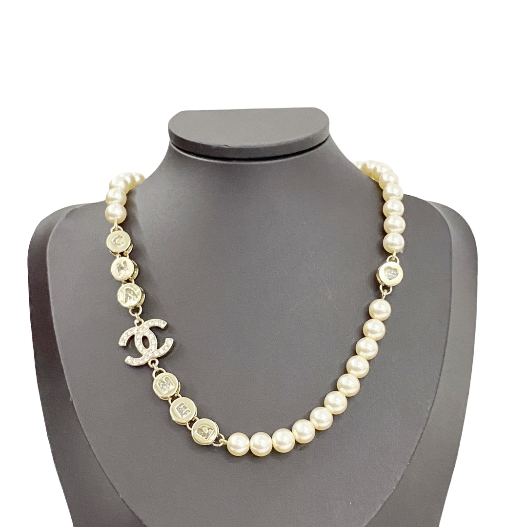 CCN551 24B Rhinestone cc logo pearl choker necklace - ccjewelryacc