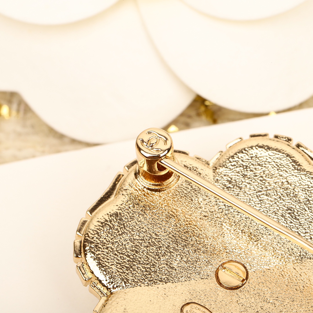 BCB447 24A Pearl crystal Heart Four Leaf Clover Brooch pin - ccjewelryacc