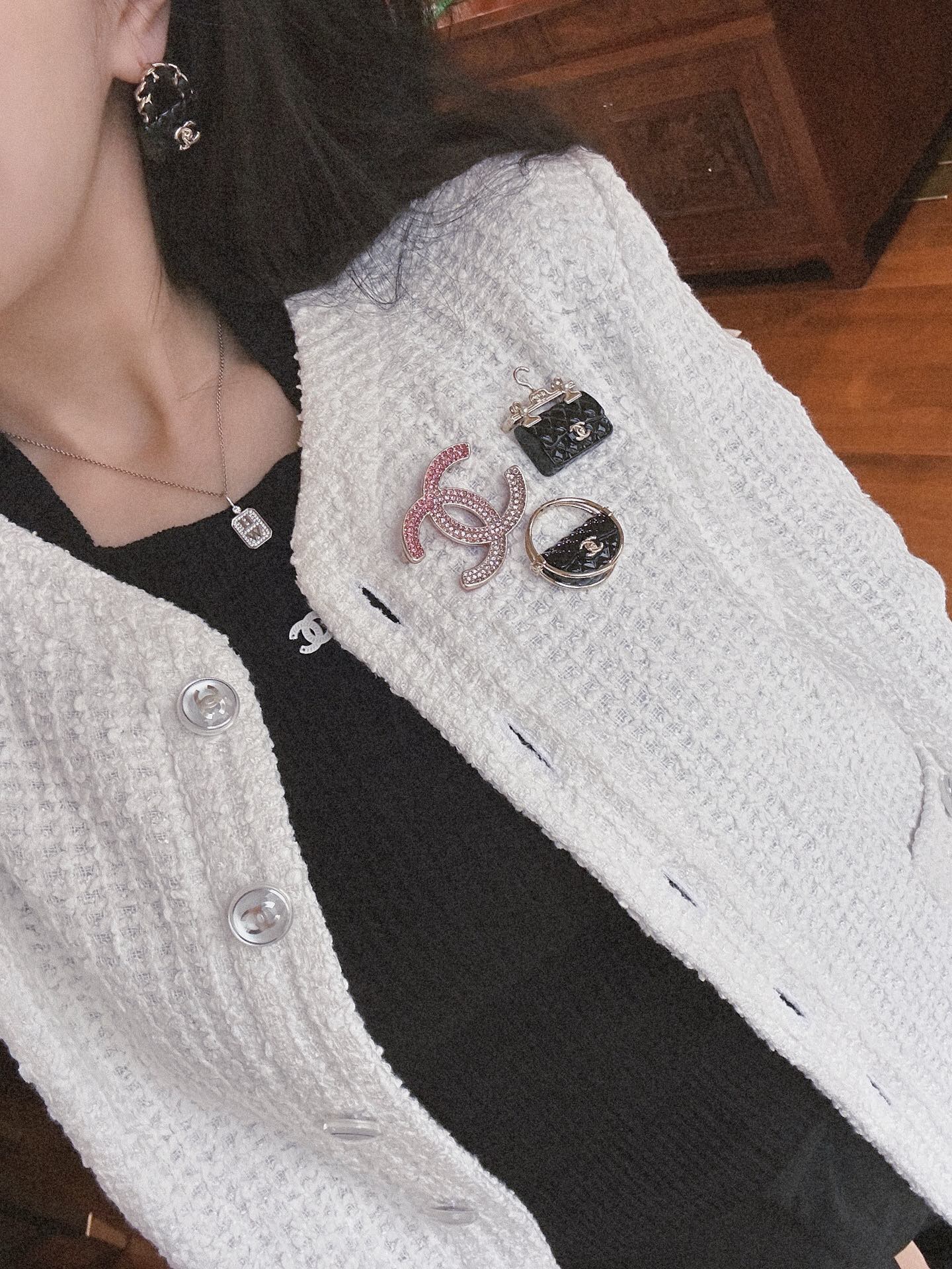 BCB445 Black bag brooch pin - ccjewelryacc