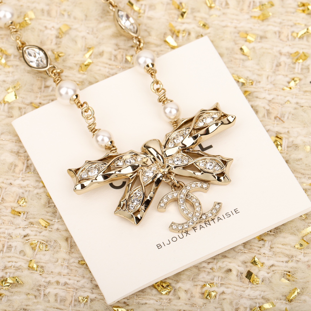 CCN547 24B metal Gold bow cc logo choker necklace - ccjewelryacc