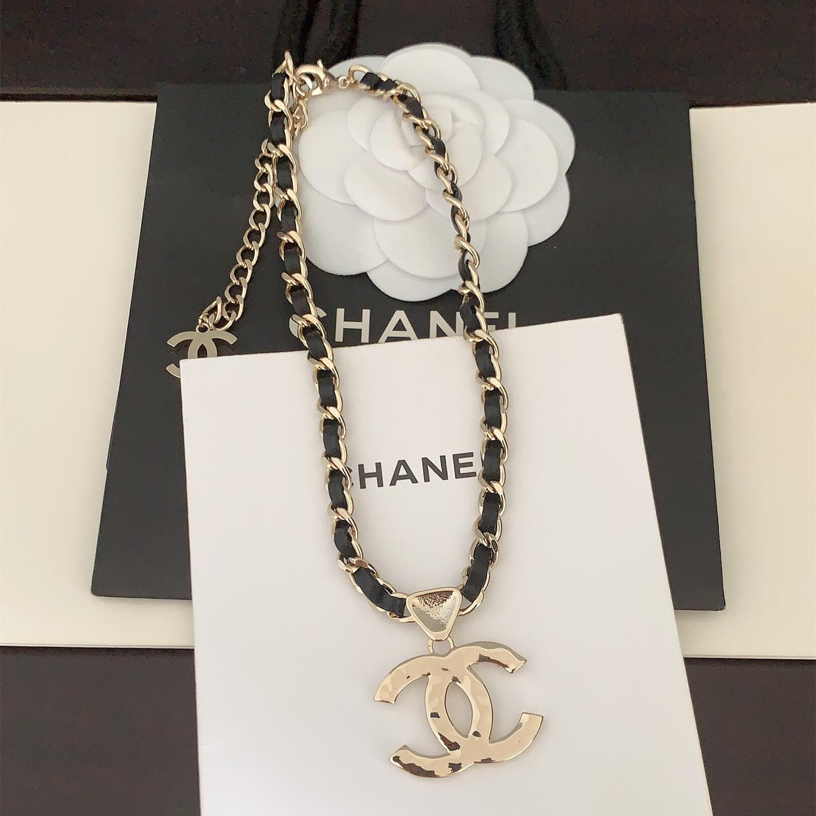 CCN544 24B metal leater chain crystal cc logo pendant Necklace - ccfashionjewelry