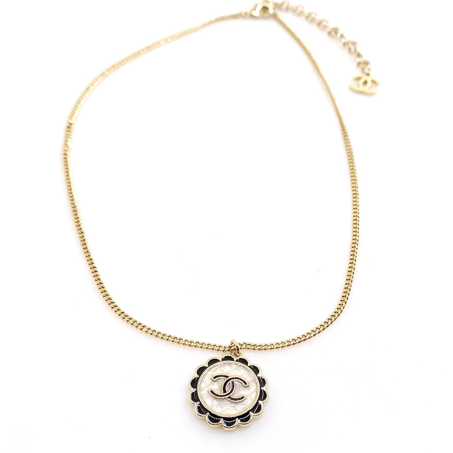 CCN541  cc logo Necklace - ccjewelryacc