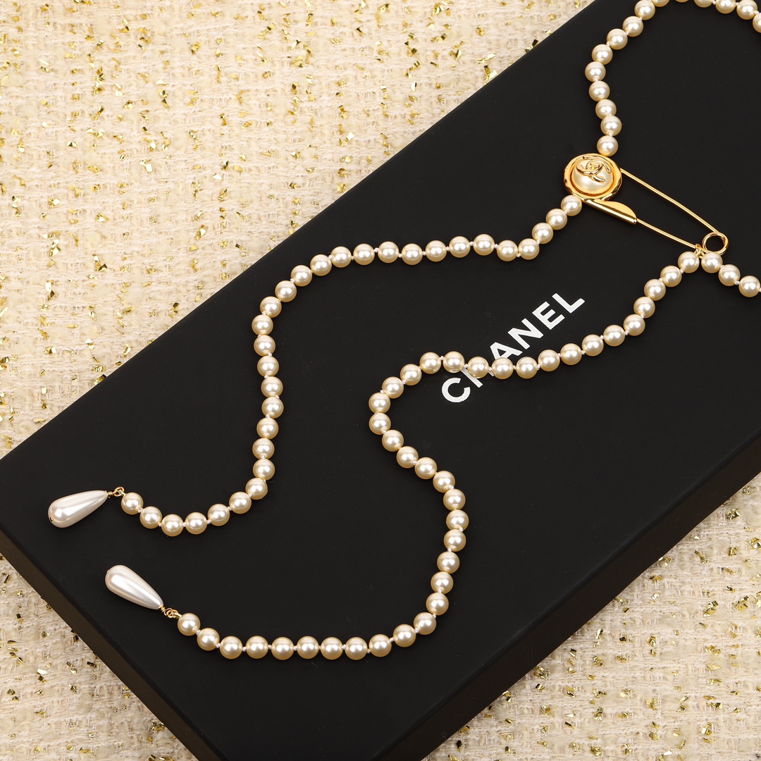 CCN534 CC Pearl chain with safety pin long tassels necklace - ccfashionjewelry