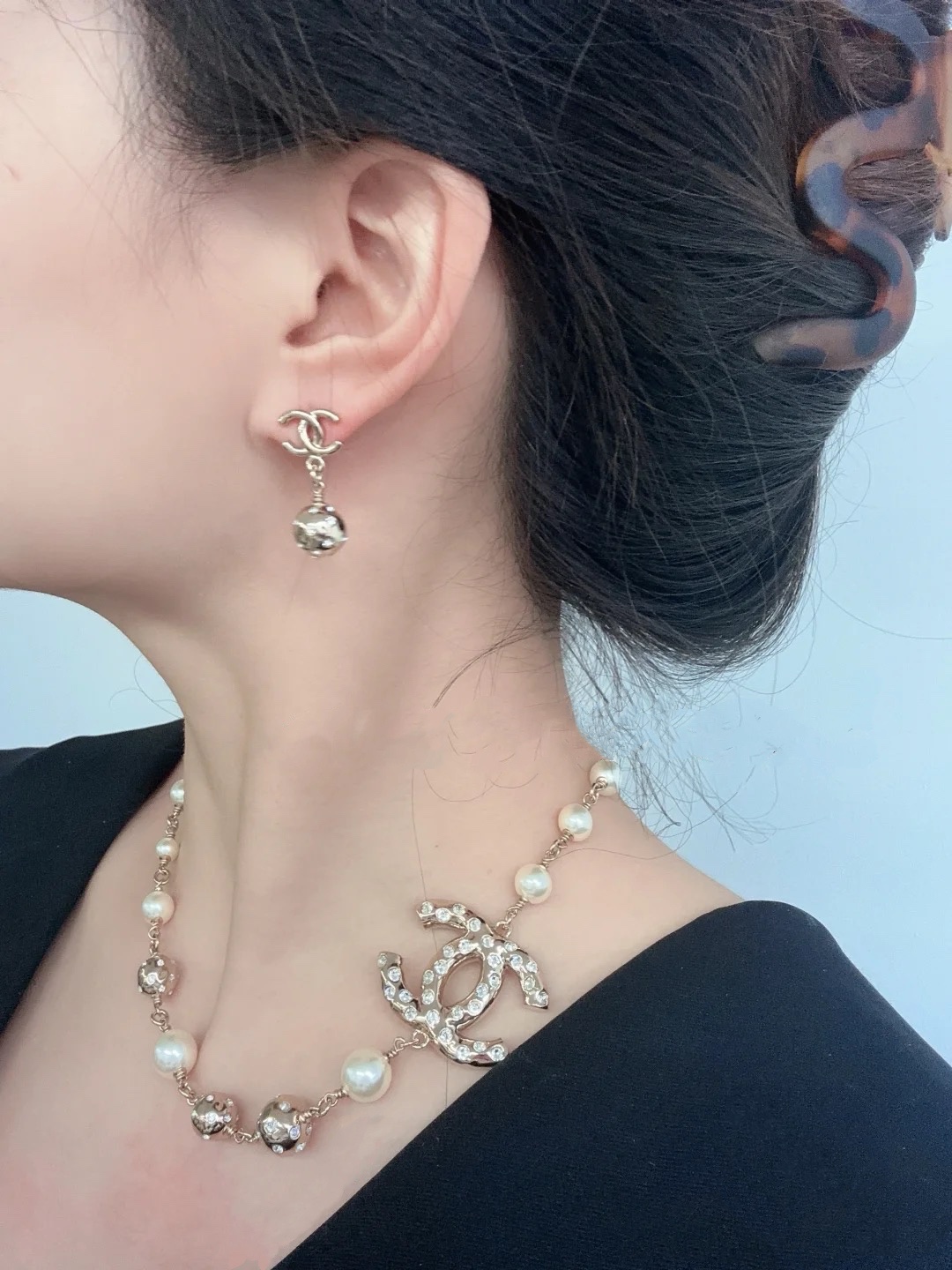 CCN546 24B metal Gold cc logo choker necklace - ccjewelryacc