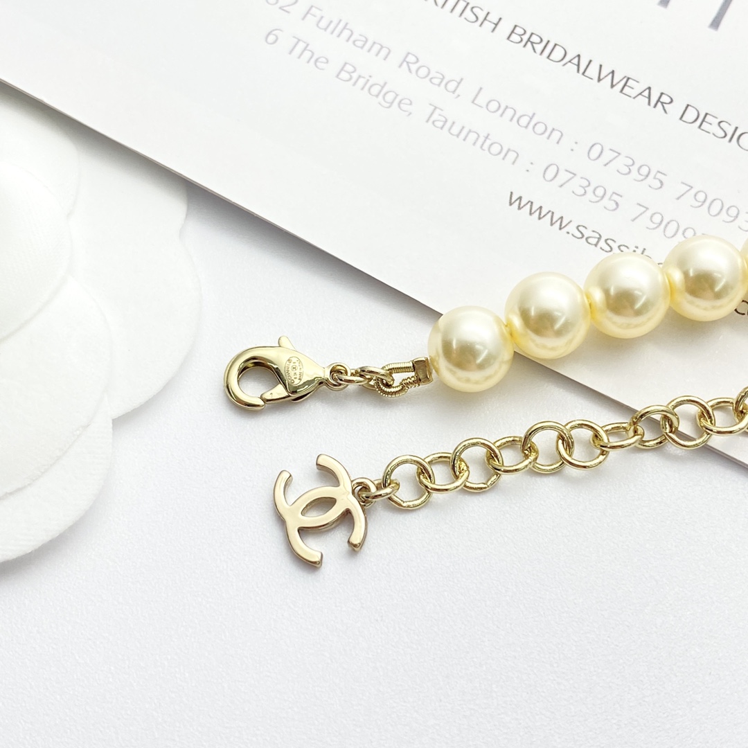 CCN551 24B Rhinestone cc logo pearl choker necklace - ccjewelryacc