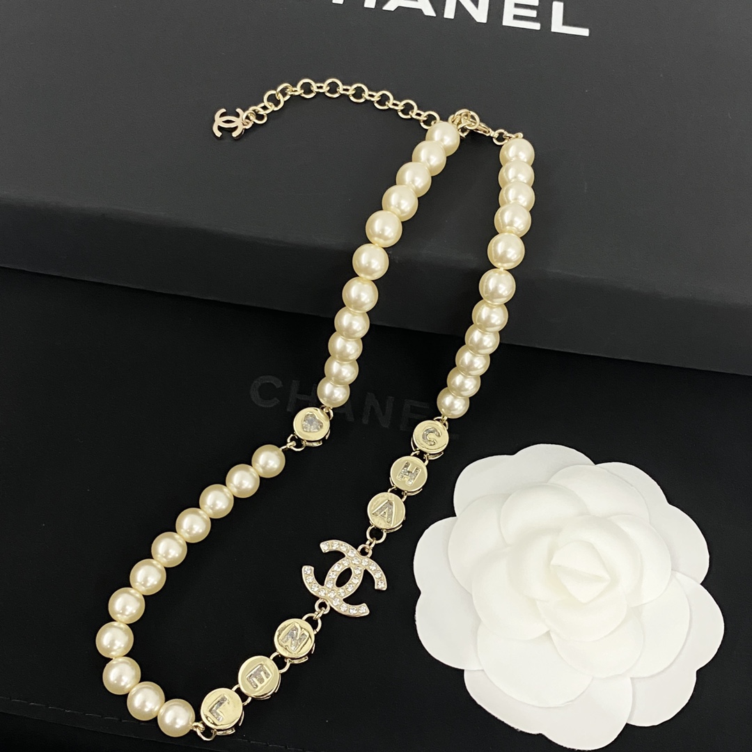 CCN551 24B Rhinestone cc logo pearl choker necklace - ccjewelryacc