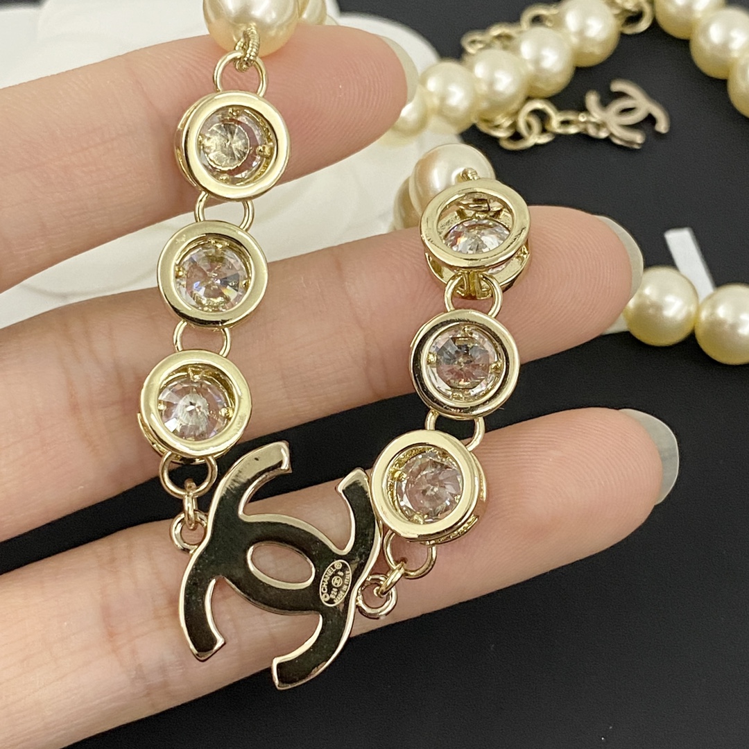 CCN551 24B Rhinestone cc logo pearl choker necklace - ccjewelryacc