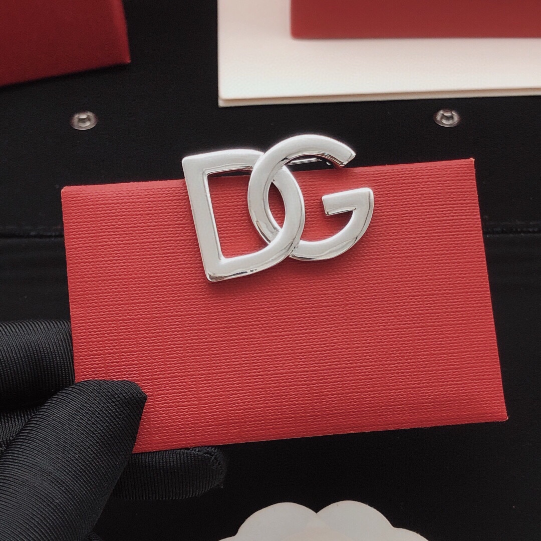 DGB004 DG Brooch pin - ccjewelryacc