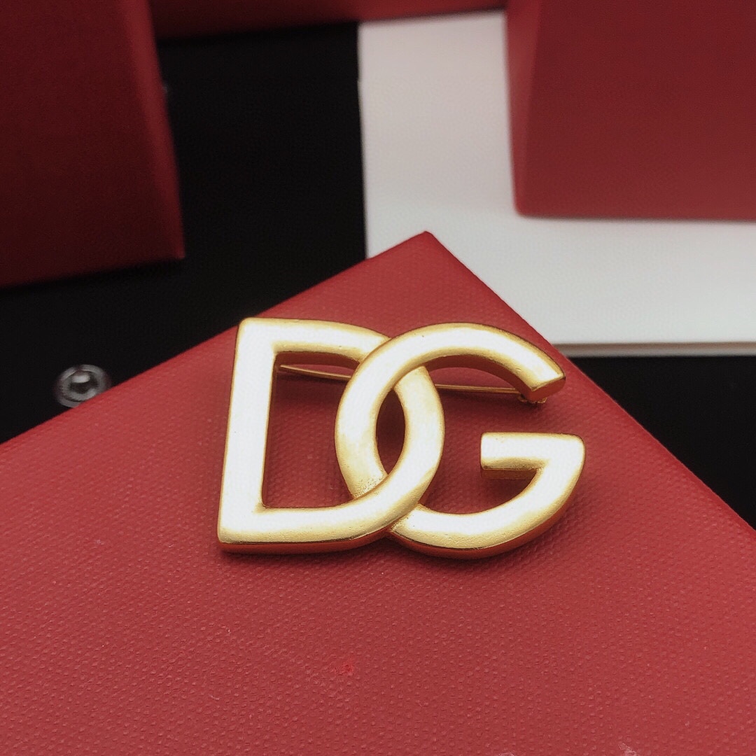 DGB004 DG Brooch pin - ccjewelryacc